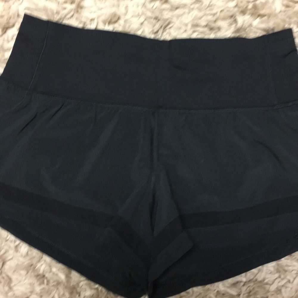 Pace Perfect Lululemon Shorts (Black)